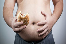 بهترین زمان مصرف صبحانه و شام برای جلوگیری از چاقی شکمی