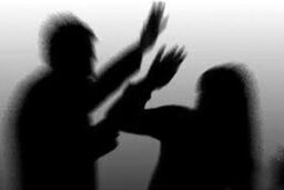 زندگی جهنمی زن جوان در خانه شوهر معتاد