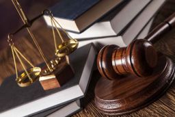 بخشش مرد همسرکش در جلسه دادگاه/ عاشق هلیا بودم، نمی‌خواستم او را بکشم