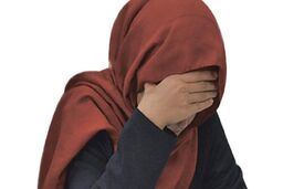 رفتار غیراخلاقی شوهر معتاد با همسر 16 ساله