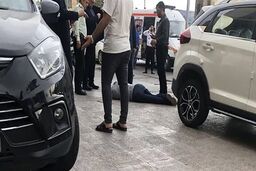 دومین مصدوم حادثه گروگان‌گیری شیراز فوت شد