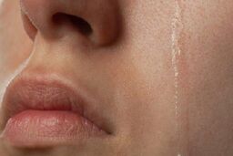 می‌خواهم فرزندم را ببینم؛ شوهر سابقم به بچه‌مان حتی نگفته مادرش کیست