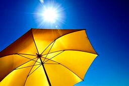 شدیدترین تابش اشعه فرابنفش چه ساعتی از روز است
