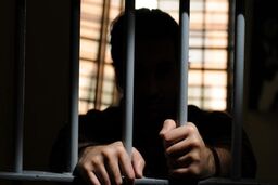 قتل پسردایی به دلیل لایو اینستاگرامی