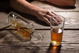 مرگ 21 شهروند به دلیل استفاده از مشروب الکلی تقلبی