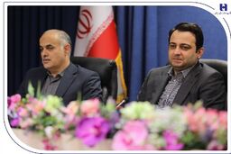 نشست مشترک مدیران عامل بانک صادرات ایران و ایران‌خودرو برگزار شد/عظیمی: بانک صادرات ایران یکی از مطمئن‌ترین تکیه‌گاه‌های تولید کشور است
