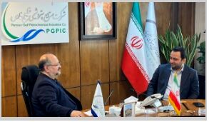 در دیدار محسن سیفی با محمد شریعتمداری تاکید شد تفاهم‌نامه همکاری بانک صادرات ایران و هلدینگ خلیج فارس توسعه می‌یابد