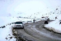 بارش برف و باران در جاده‌های ۱۱ استان