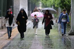 وضعیت دما و بارش کشور تا پایان اردیبهشت ماه اعلام شد