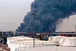 انفجار  بندرعباس با 406 مصدوم / ساختمان اداری در محل حادثه تخریب شد