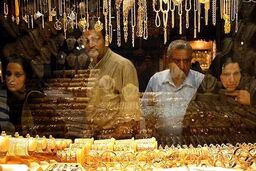 قیمت جدید طلا و سکه امروز ۹ تیرماه ۱۴۰۵/ سکه دوباره به کانال ۱۶۰ میلیون تومان برگشت + جدول