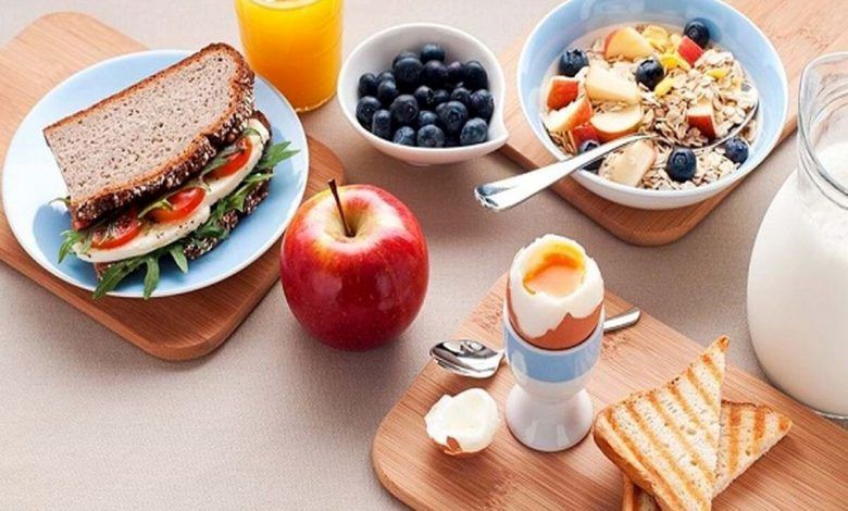 صبحانه محبوبی که فشار خون را بالا می‌برد