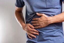 خواص شگفت‌انگیز این گیاه دارویی برای نفخ شکم