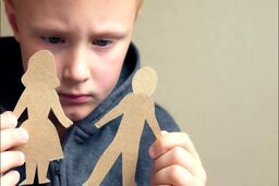 درخواست طلاق به خاطر فرزند