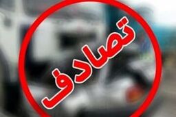 واژگونی مینی بوس در تهران حادثه ساز شد/ آمار مصدومان