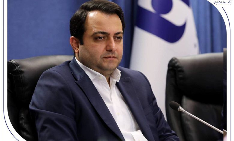 محسن سیفی در نشست شورای عالی مدیران بانک عنوان کرد: اصلاح ساختارهای مالی و فناورانه، رمز پایداری و رقابت‌پذیری بانک صادرات ایران