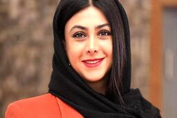 آزاده صمدی و لیلا بلوکات به اتهام کشف حجاب به دادسرا رفتند