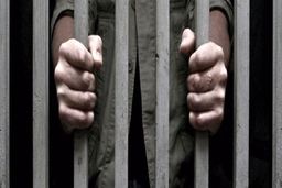 سکوت مرموز مرد جنایتکار بعد از قتل همسر و فرزند